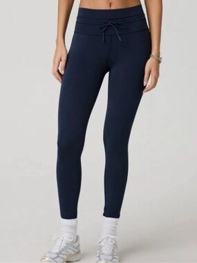 Vuori Daily Navy Leggings